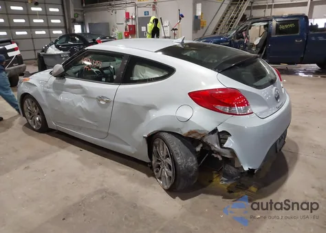 2015 Hyundai Veloster Re:flex from USA, damaged, VIN KMHTC6AD7FU218586
